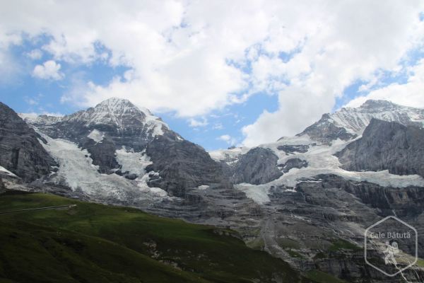 Elveția - Jungfraujoch - cea mai mare altitudine la care poți ajunge cu trenul