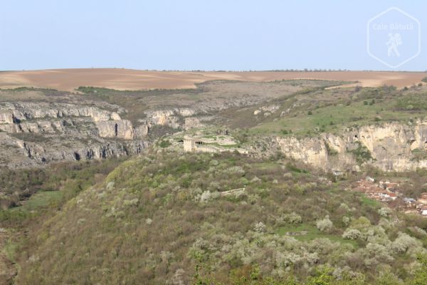 Bulgaria - Pe Valea Lomului