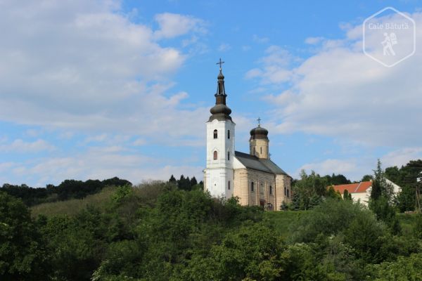Serbia - Fruška Gora, o rezervație naturală ce adăpostește renumite mănăstiri ortodoxe