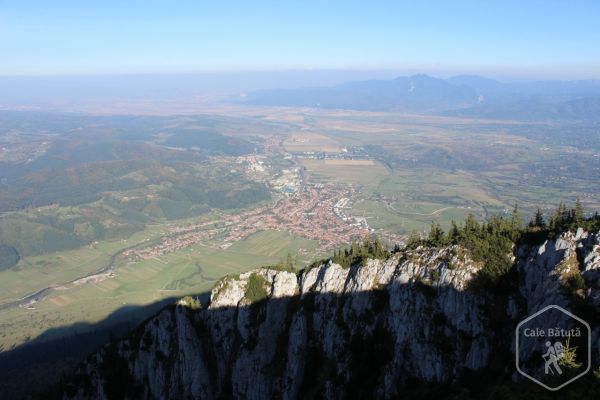 Piatra Craiului: Piatra Mică într-o zi imaculată de toamnă