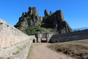 Bulgaria - Din cetate în cetate cu pauză de-o peșteră, între Vidin și Vratsa