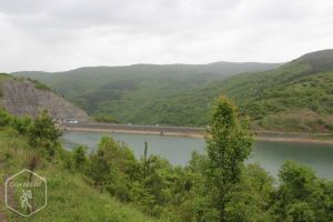 Barajul Zavojsko