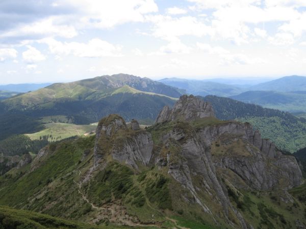 Vârful Gropșoarele (1883 m)