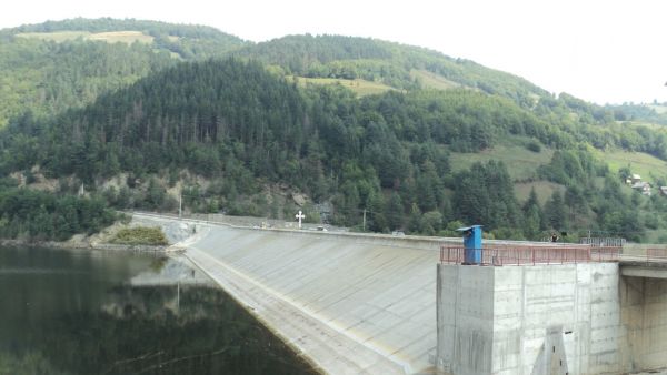 Barajul Mihoești