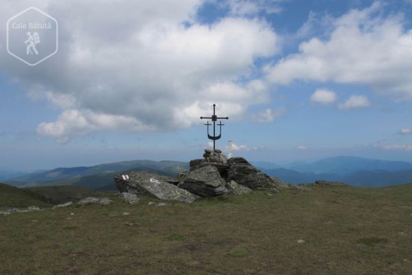 Vârful Cindrel (2244 m)