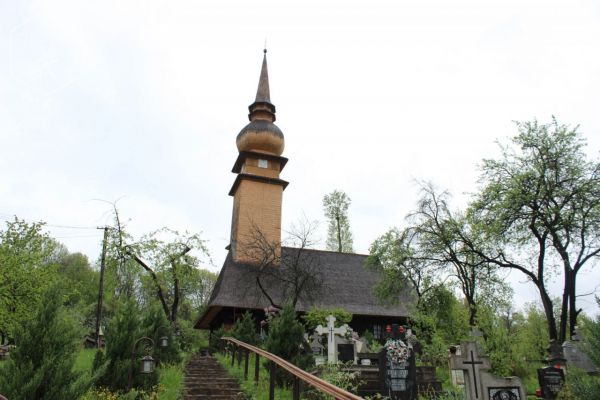 Biserica de lemn din Lăschia