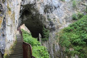 Peștera Potpećka